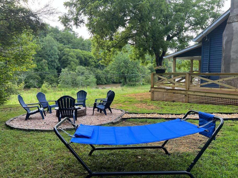 Riverside Relaxer W/Hot Tub+Fire Pit +Wifi & View Franklin Esterno foto