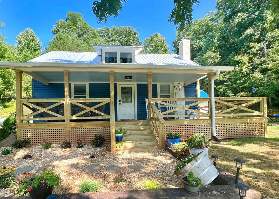 Riverside Relaxer W/Hot Tub+Fire Pit +Wifi & View Franklin Esterno foto