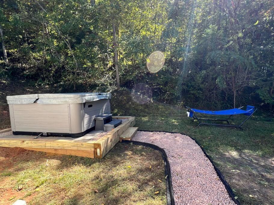 Riverside Relaxer W/Hot Tub+Fire Pit +Wifi & View Franklin Esterno foto